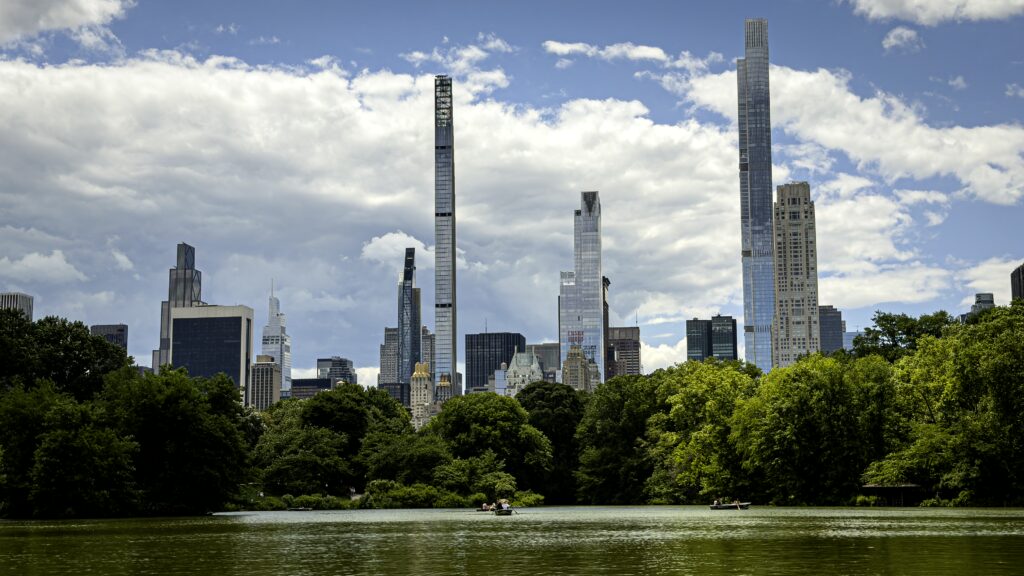 Panorama Manhattanu widziana z Central Park