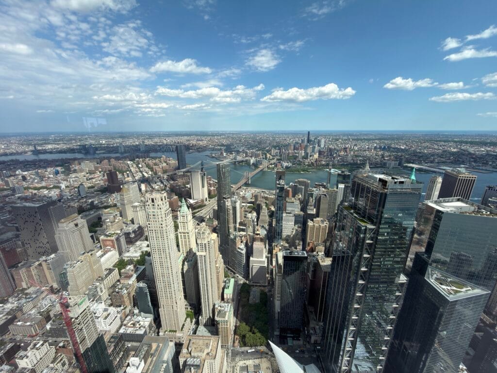 Panorama Downtown Manhattanu z One World Observatory w Nowym Jorku